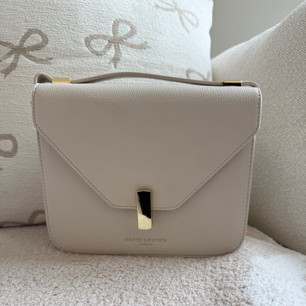 NWOT Katie Loxton Cream Crossbody Bag